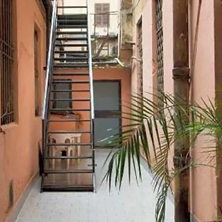 Condotti 3* Рим